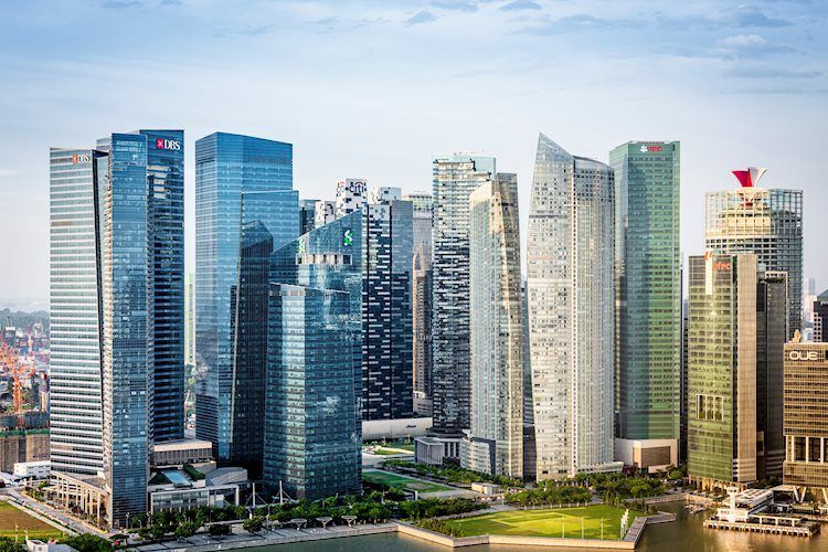亚洲股市:因美国製造业PMI下降而强势反弹,油价大跌